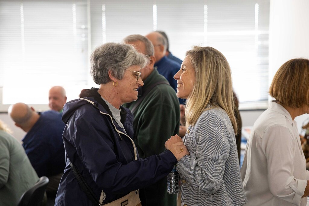 Cristina do Canto Tavares junta-se a 175 idosos nas comemorações do Pão Por Deus