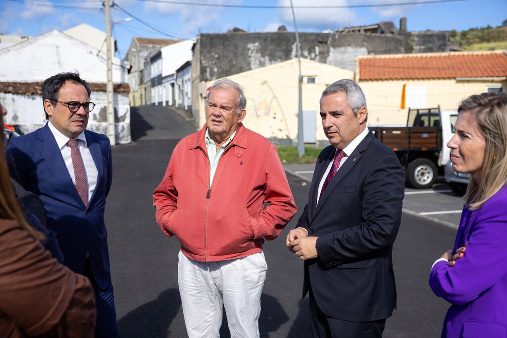 Câmara Municipal conclui obras de substituição da rede de recolha de águas na freguesia de São Roque