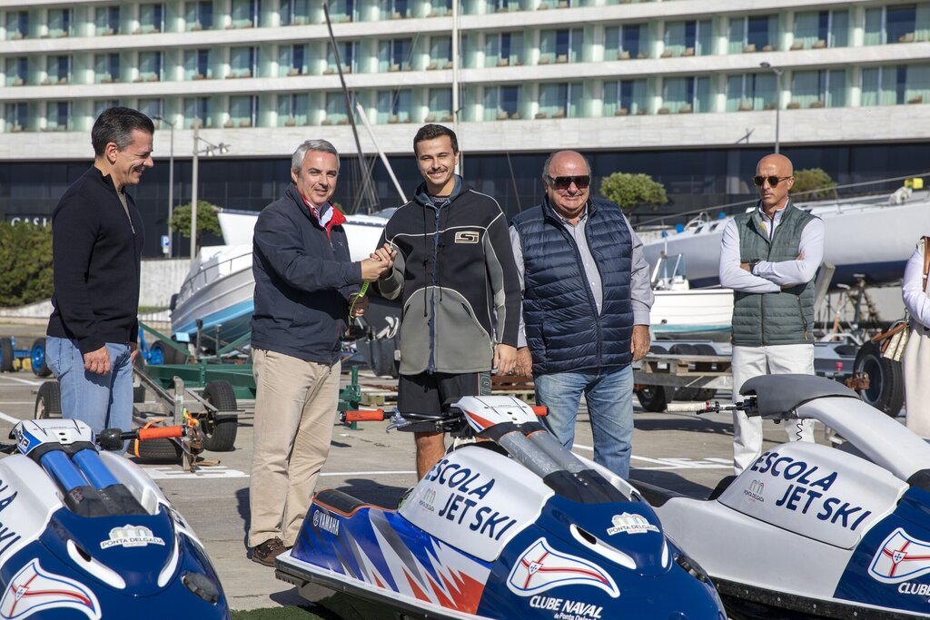 Câmara Municipal apoia Clube Naval de Ponta Delgada com novo Jet Ski