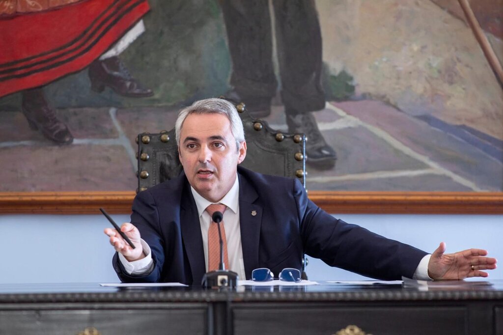 Câmara Municipal investe mais de 300 mil euros na requalificação de ruas nos Fenais da Luz