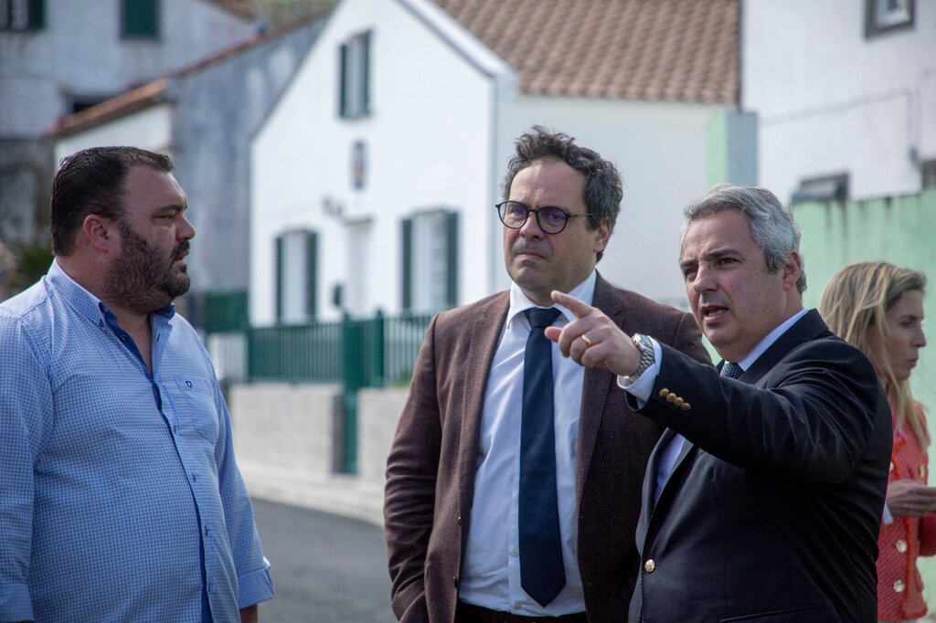 Câmara Municipal de Ponta Delgada avança com obras em Santa Bárbara