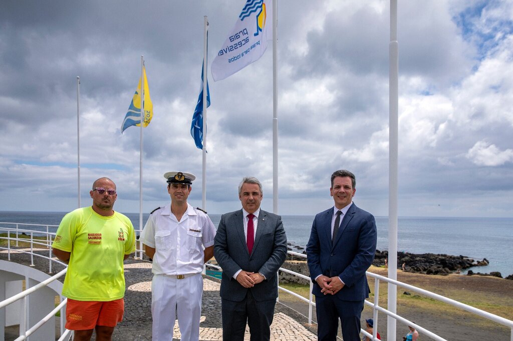 Câmara Municipal de Ponta de Delgada garante vigilância na zona balnear dos Poços durante todo o ano