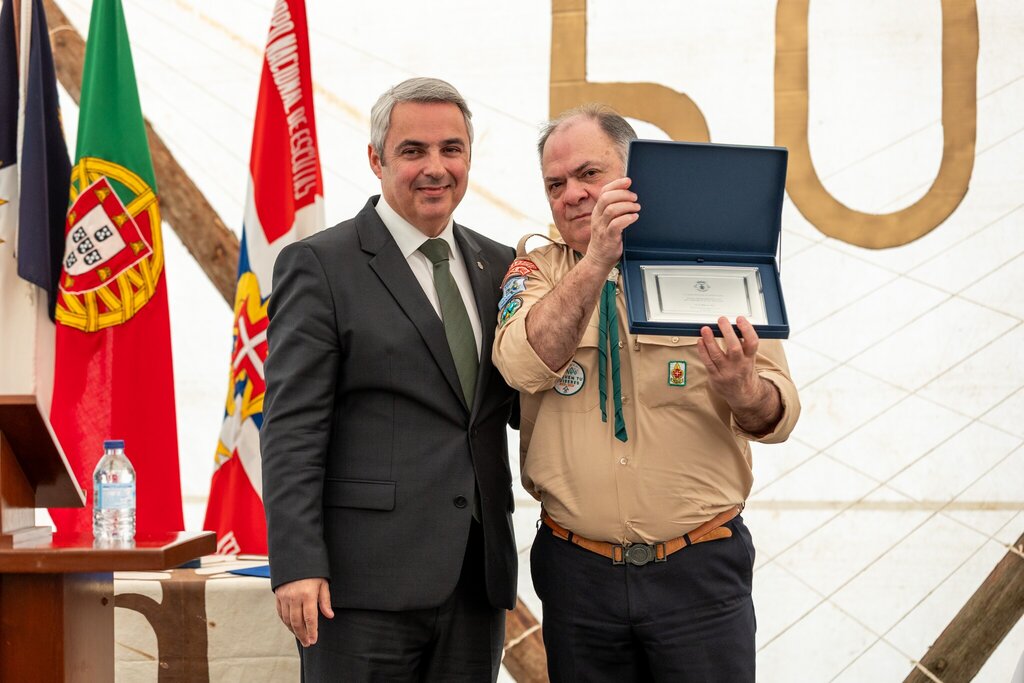 Agrupamento 433 Arrifes pode orgulhar-se de uma história com 50 anos escrita “a letras de ouro”, ...