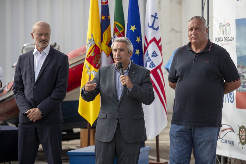 “O Clube Naval de Ponta Delgada tem os seus feitos gravados a letras de ouro na história da Regiã...