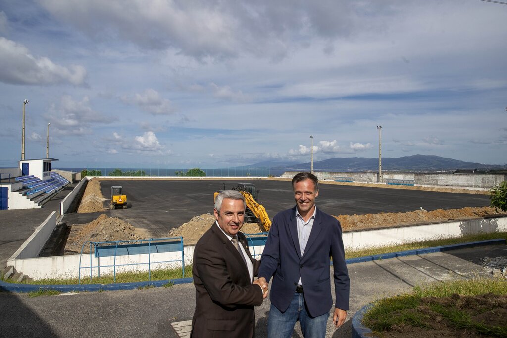 Pedro Nascimento Cabral visita obras de requalificação do campo de futebol de Santo António