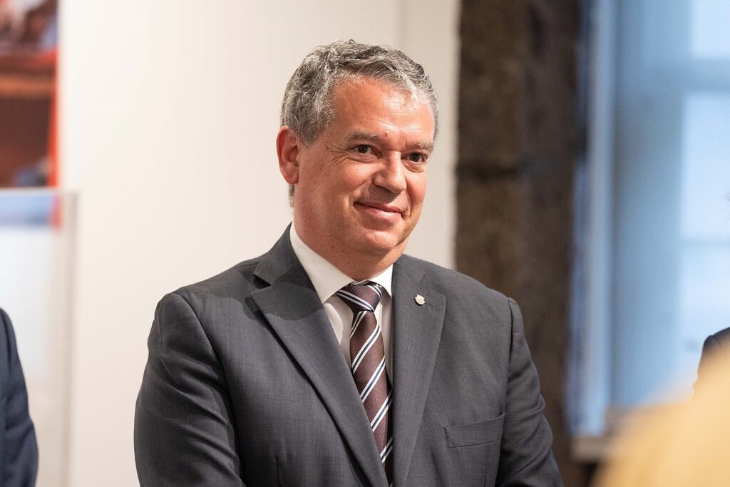 Sérgio Rezendes marca presença nas celebrações do 45.º aniversário da Covoada