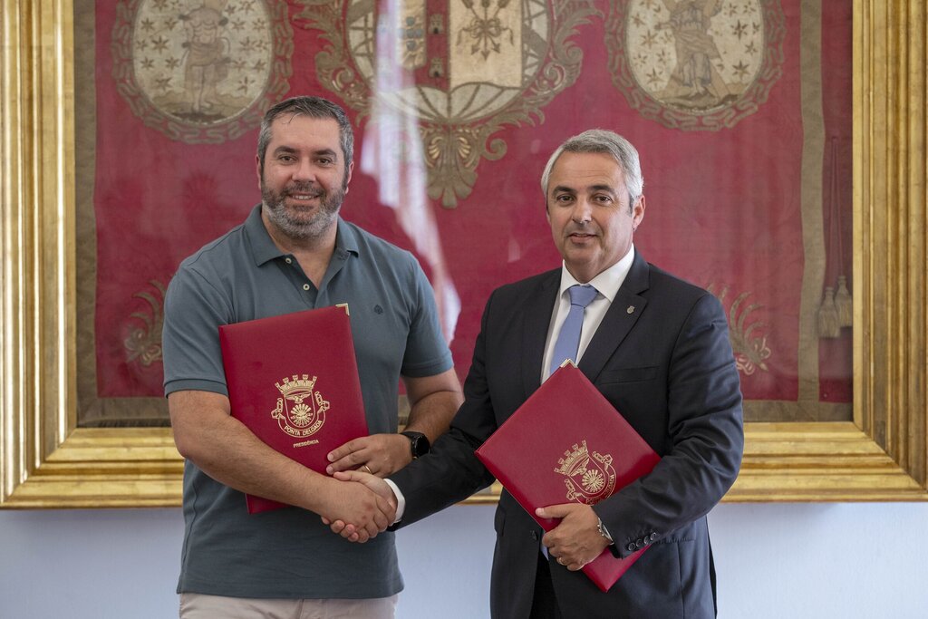 Câmara Municipal de Ponta Delgada apoia a realização das Verbenas de São Pedro  